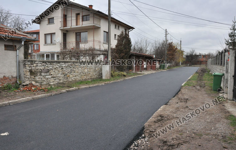 Преасфалтираха улица с нова канализация в „Болярово“