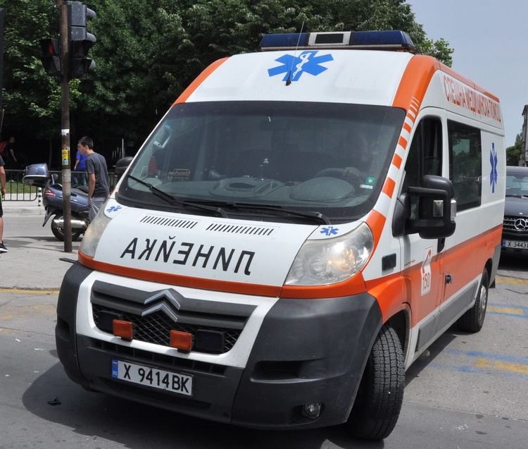 Водач на Мерцедес блъсна пешеходка