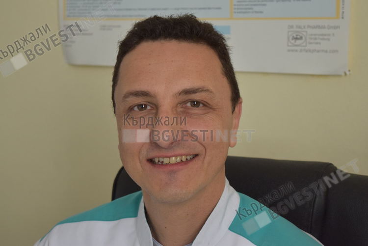 д-р Марин Мухтаров д.м.