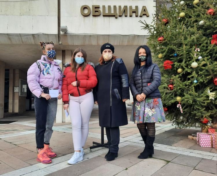 Наградиха 27 деца, изявили се през 2019 година