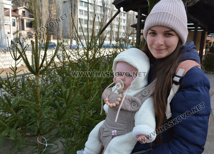 Раздвижване по пазари и магазини в Хасково за Бъдни вечер