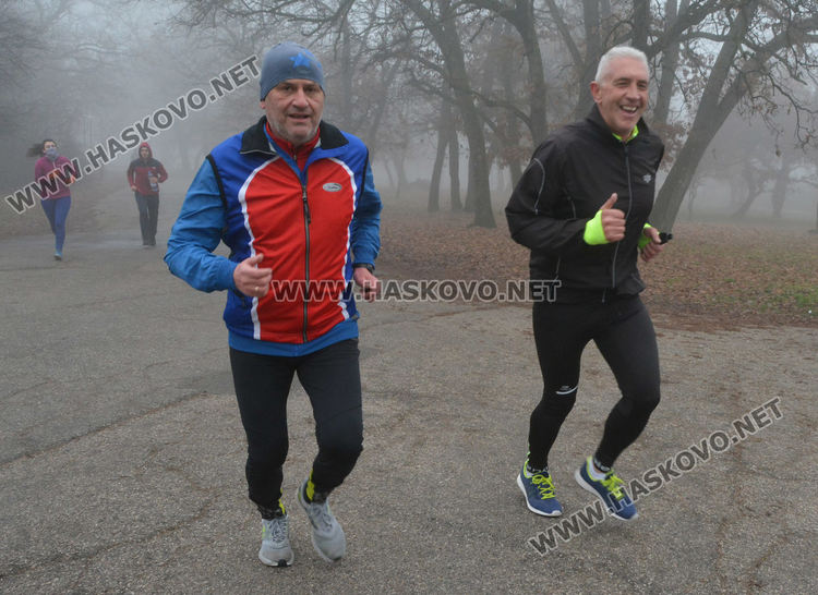 Над 25 души се включиха в първото 5-километрово бягане на &bdquo;Кенана&rdquo;