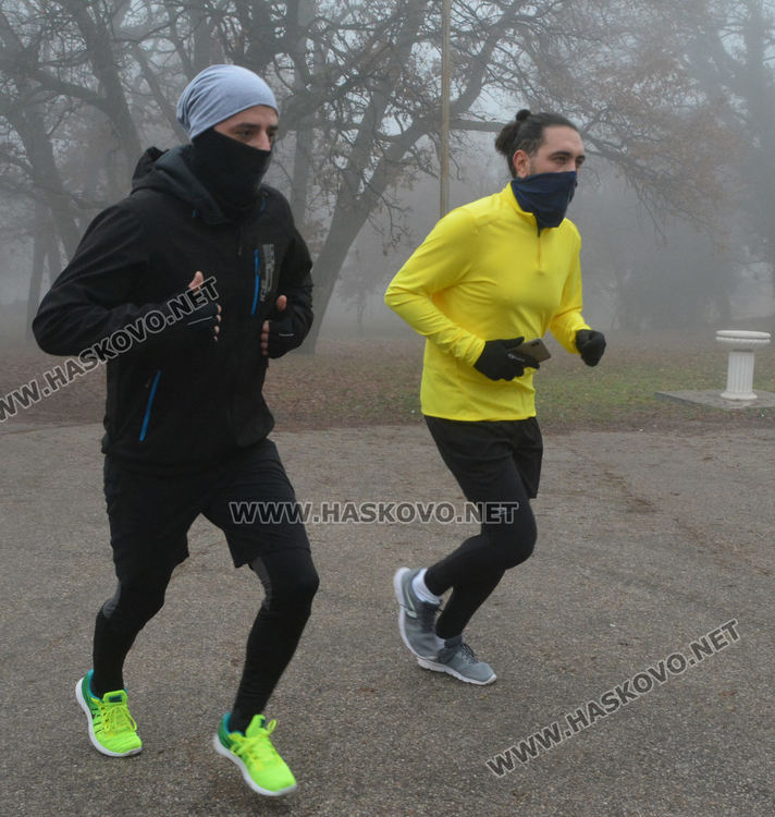 Над 25 души се включиха в първото 5-километрово бягане на &bdquo;Кенана&rdquo;