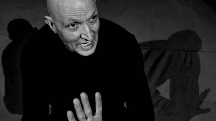 Почина известният мим Вельо Горанов