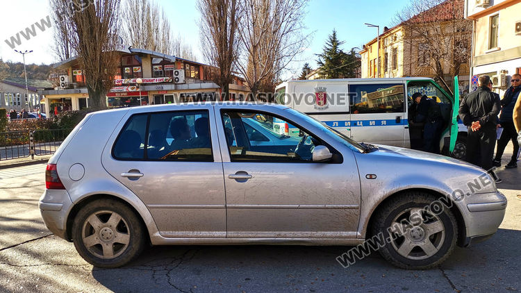 Масово глобяват за неправилно паркиране в центъра на Хасково