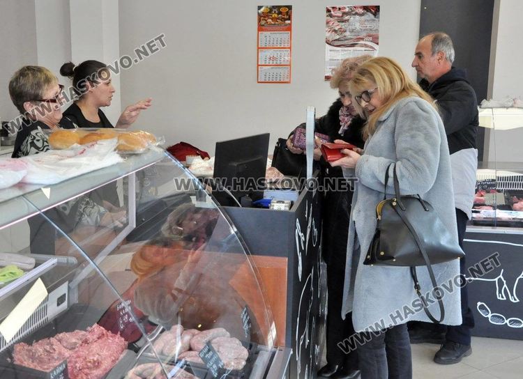 Ковид пандемията и Африканската чума свалиха цената на свинското