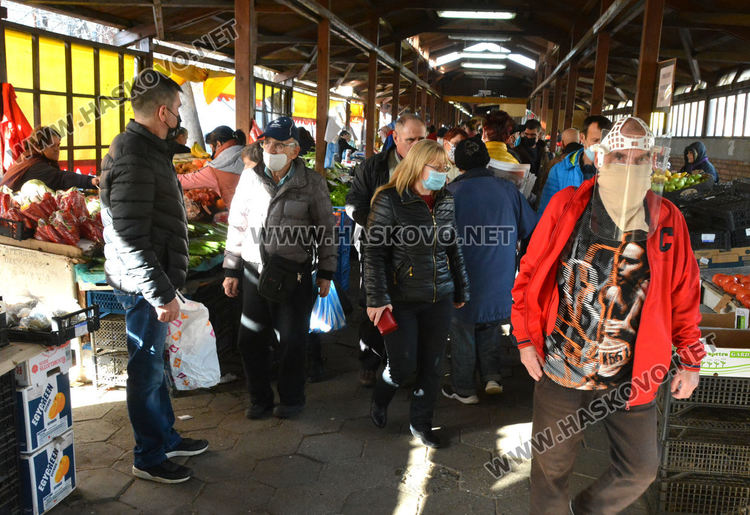 Хасковлии се юрнаха за последни покупки за Нова година