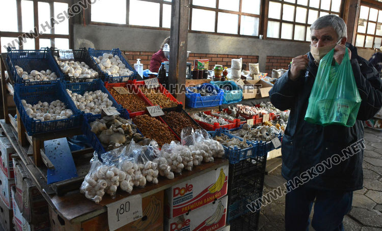 Хасковлии се юрнаха за последни покупки за Нова година