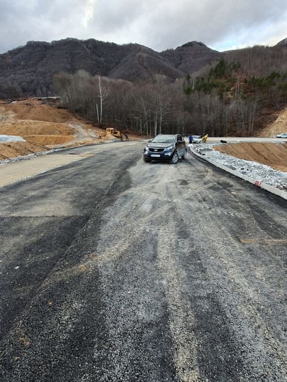 Асфалтират ГКПП Рудозем-Ксанти