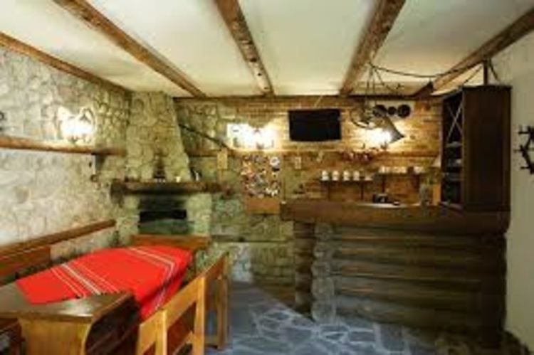 COVID-19 напълни къщите  за гости в Смолянско