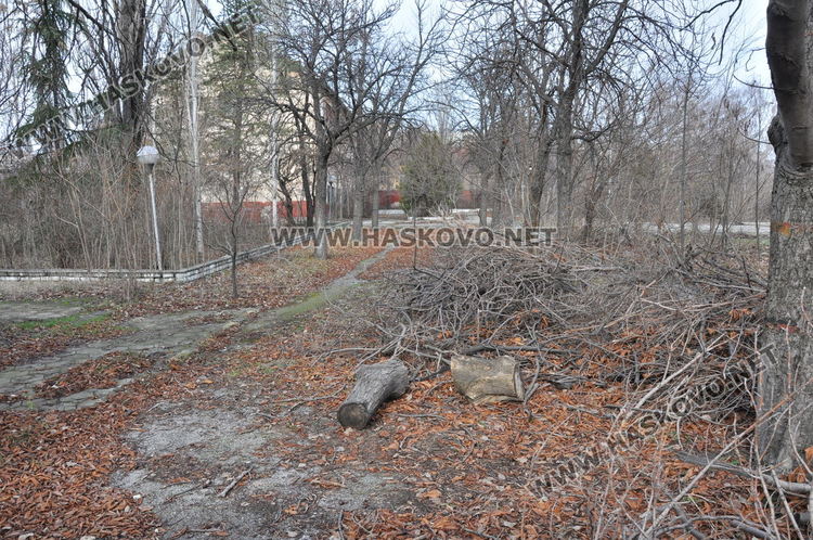 Част от бившата казарма край „Дунав“ продадена на фирми за близо 6 млн. лева