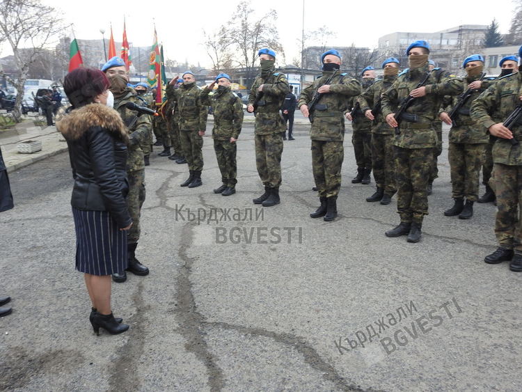 Митрополит Николай освети бойните знамена на Специалните сили в Кърджали за Богоявление /снимки/