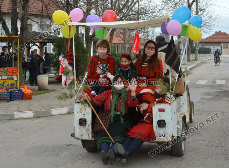 По стара традиция отбелязаха Бабинден в Крепост