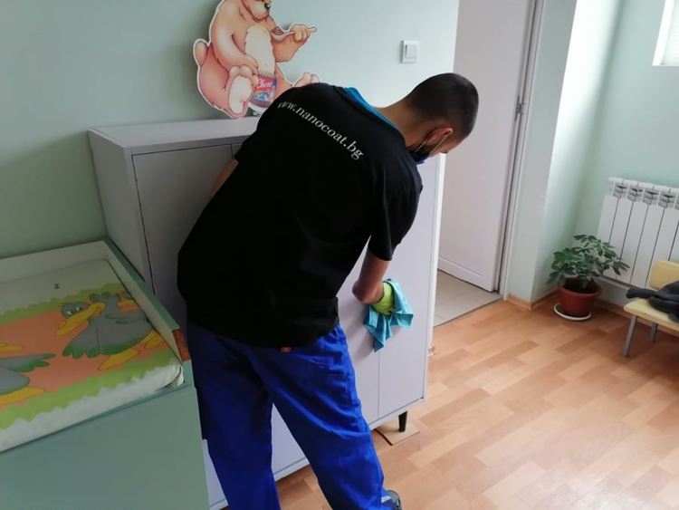 По иновативна технология дезинфикцират детските градини в Димитровград