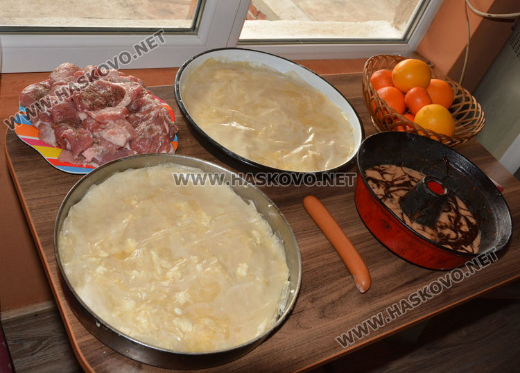 Роми се подготвят да празнуват Банго Васил в Хасковско