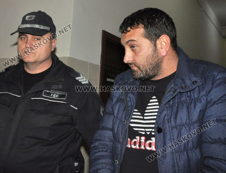 Митко Митев (вдясно)