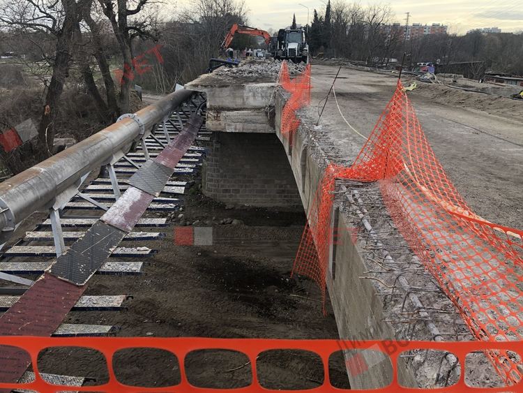 моста над река Марица