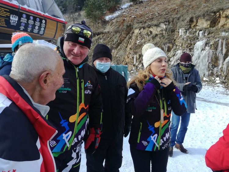 75 процента спад на гости за зимния сезон прогнозира министърът на туризма 