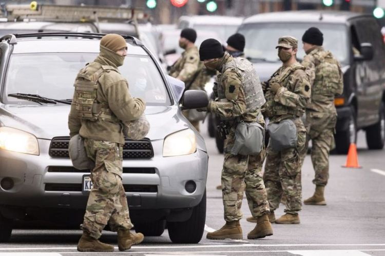 Задържаха въоръжен мъж във Вашингтон с фалшив пропуск и над 500 патрона