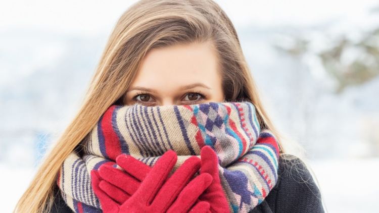 Слънчево, но студено в понеделник