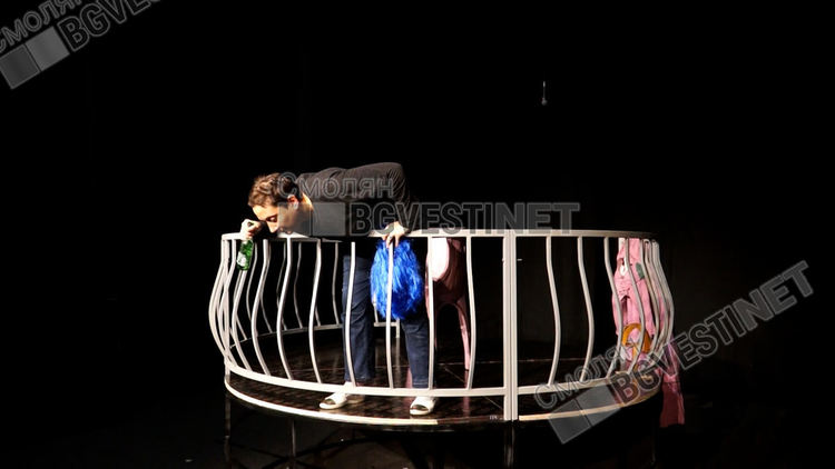 Моноспектакълът "Глас" с премиера в РДТ на 20 и 21 януари