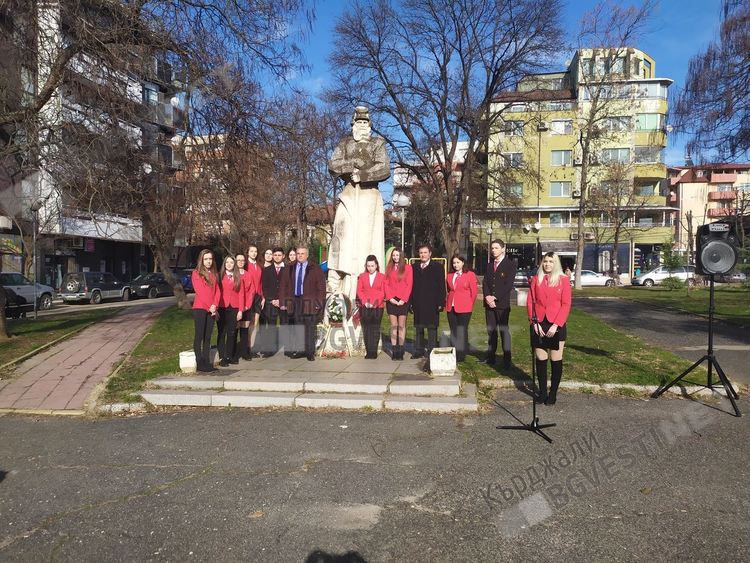 Отбелязваме 143 години от Освобождението на Кърджали от ген.Чернозубов