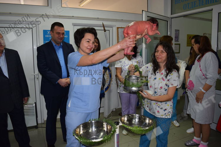 Драстичен спад в броя на новите кърджалийчета през последната година, актове за раждане са получили  29 % по-малко