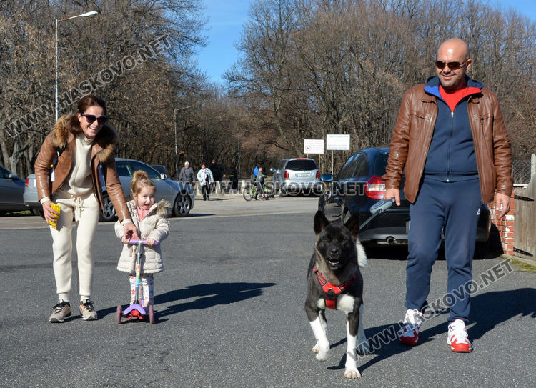 Топлата неделя привлече множество хасковлии в „Кенана” и други паркове