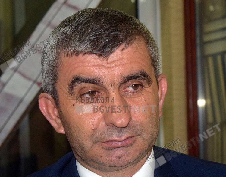 Рафет Улутюрк