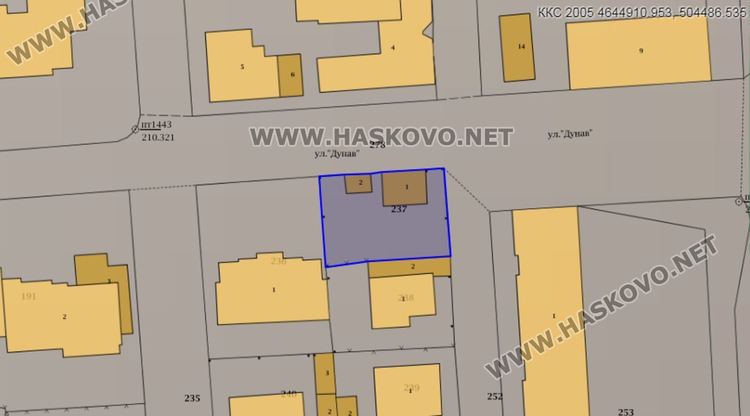 Предвиденото застраяване е в маркирания имот