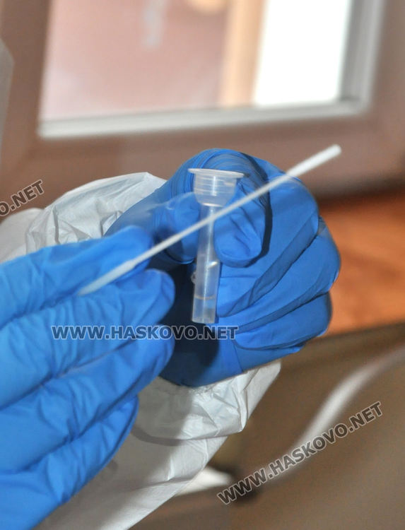 Започна масовото тестване на учителите в Хасковска област