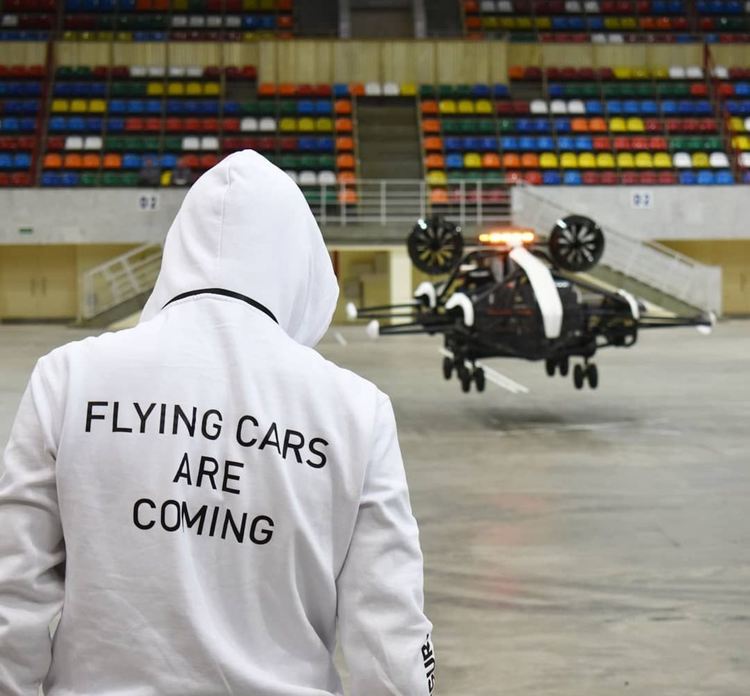 Бъдещето е тук: в Москва тестват летящи таксита