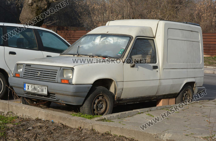 Трошките от паркинги и тротоари-аут при три месеца без технически преглед