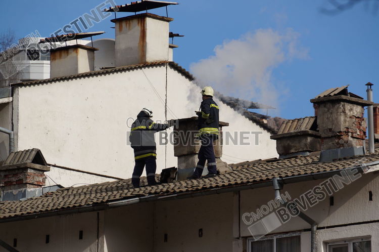 Внимание! Масово се палят непочистени комини