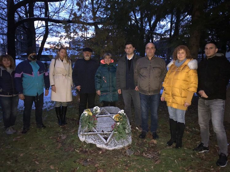 Съветниците на ГЕРБ почетоха жертвите на Холокоста