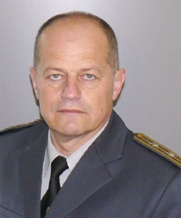 Митко Николов