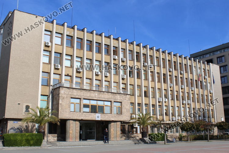 Насрочиха консултации за състава на РИК за предстоящите избори