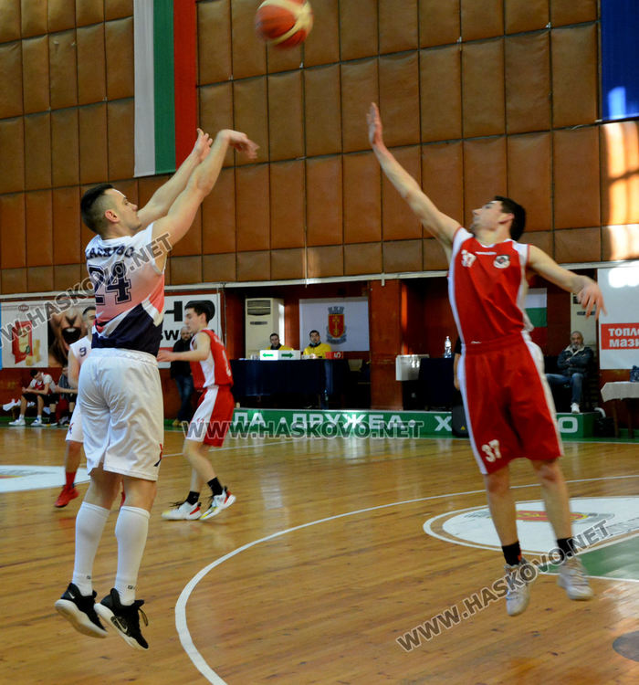 Хасково лидер на Б група Юг в баскетболното първенство