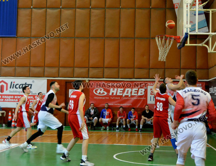Хасково лидер на Б група Юг в баскетболното първенство