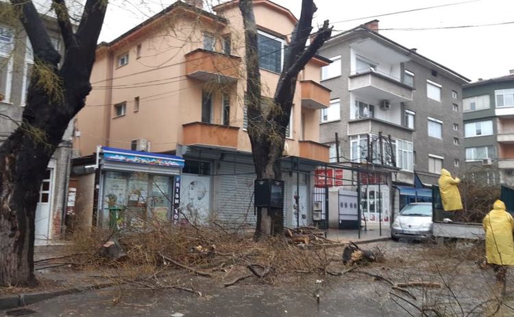 Затварят част от бул."България" през почивните дни в Асеновград