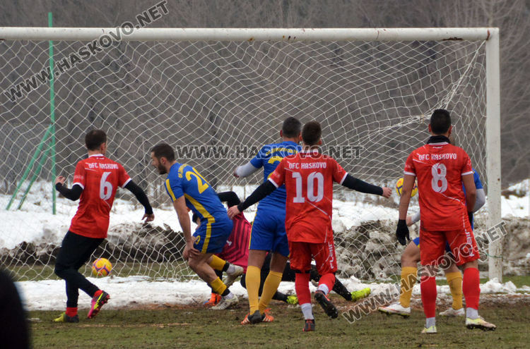 “Хасково” и “Димитровград” направиха равен мач в контрола