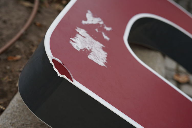 Ремонтират надписа Dimitrovgrad в центъра на града