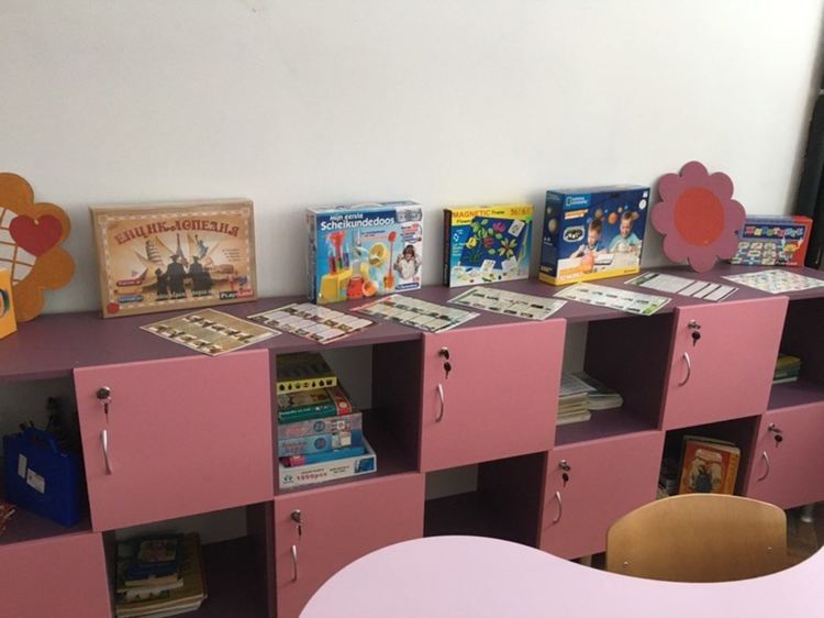 Средно училище "Антим I" в Златоград се обогати с нов специализиран кабинет