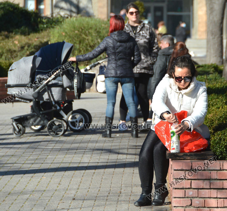 Близо до рекорд, 18.2 градуса достигна температурата в Хасково
