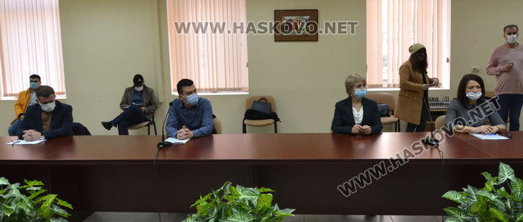 ЦИК ще определи служебно разпределението на местата в РИК-Хасково