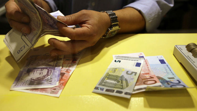 Минималната заплата в България е най-ниската в ЕС