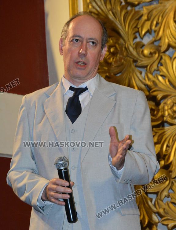 Д-р Иван Панев