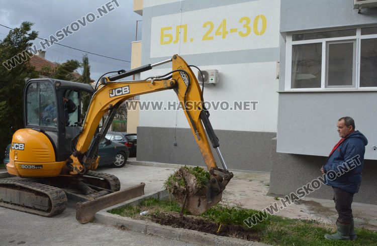 Затвориха част от улица заради отстраняване на ВиК авария