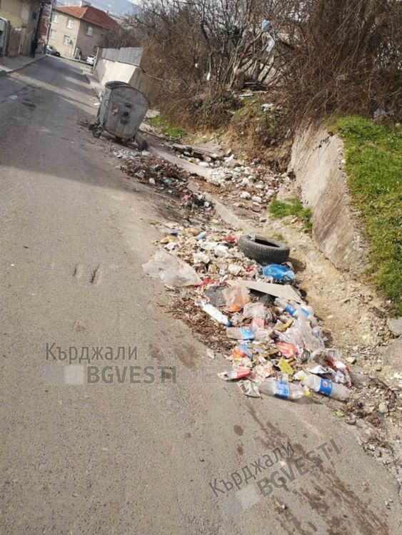 Мнозинството от нерегламентираните сметища са в Махалата, хората искат видеонаблюдение