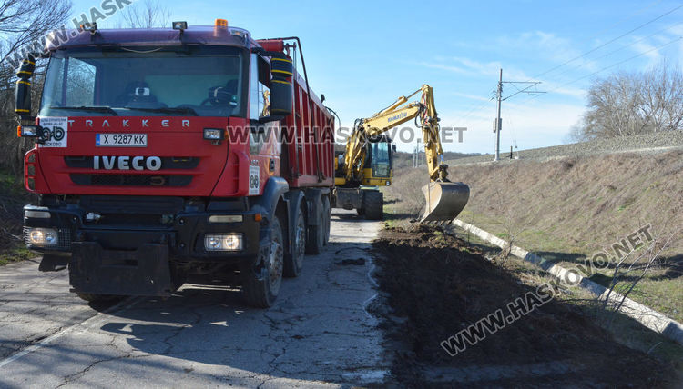 Затвориха пътя между с. Константиново и Симеоновград заради ремонт